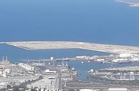 התפתחויות בנושא איים מלאכותיים